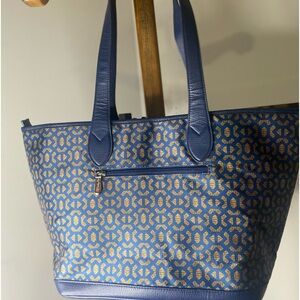 Penelope Ann Shoulderbag